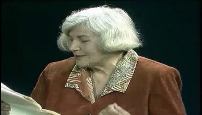 Aktorja e mirnjohur e teatrit, Marika Kallamata Aktorja e mirnjohur e teatrit, Marika Kallamata