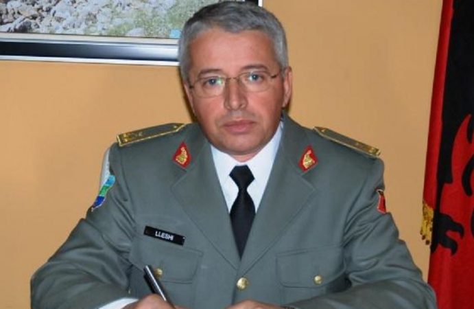 Deputeti socialist: Kërkesa per ç’dekretim grade një tek e presidentit, për të mos u dënuar si shkelës i Kushtetutës! Deputeti socialist: Kërkesa per ç’dekretim grade një tek e presidentit, për të mos u dënuar si shkelës i Kushtetutës!