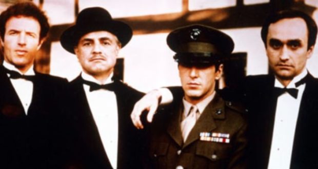 Pakt me djallin, me kërcënime e “heqje qafe”… kur mafia diktonte realizimin e “Kumbarit” Pakt me djallin, me kërcënime e “heqje qafe”… kur mafia diktonte realizimin e “Kumbarit”