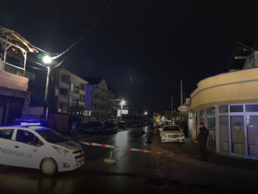 Kumanovë/ Përplasje me armë mes dy familjesh shqiptare: Humb jetën 1 person, 4 të plagosur Kumanovë/ Përplasje me armë mes dy familjesh shqiptare: Humb jetën 1 person, 4 të plagosur