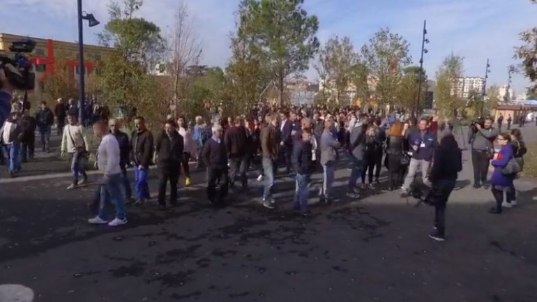 Kush të “ngop” më mirë Enveri apo Saliu“: Tensionohet situata mes banorëve të Astirit me akuza ndaj njëri tjetrit!