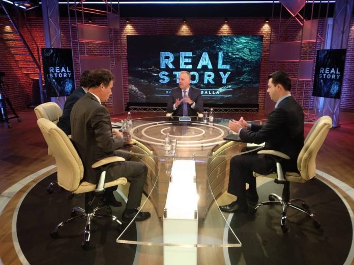 Bashën e zë “skleroza”, harron firmën e tij: Projekti i Unazës së Re është një paligjshmëri Bashën e zë “skleroza”, harron firmën e tij: Projekti i Unazës së Re është një paligjshmëri