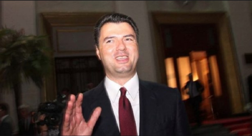 Raporti i KLSH/ Si firmosi Basha 4.2 milion euro paradhënie në shkelje flagrante, për kompaninë me administratore kunatën e Fahriut Raporti i KLSH/ Si firmosi Basha 4.2 milion euro paradhënie në shkelje flagrante, për kompaninë me administratore kunatën e Fahriut