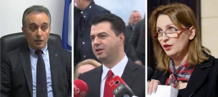 Kombit i dhembin kockat! Kombit i dhembin kockat!