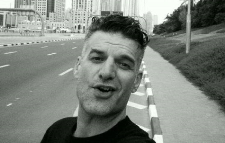 Bakllava si tallava haje, haje qerata… Bakllava si tallava haje, haje qerata…