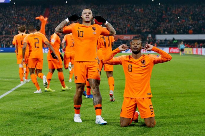 Holanda gjunjëzon kampionët e Botës, rrëmben një fitore spektakolare në Roterdam (VIDEO) Holanda gjunjëzon kampionët e Botës, rrëmben një fitore spektakolare në Roterdam (VIDEO)
