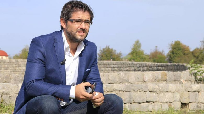 Të vërteta të forta, grekët e serbët u hodhën në trojet shqiptare në Luftën e Parë Botërore (Video) Të vërteta të forta, grekët e serbët u hodhën në trojet shqiptare në Luftën e Parë Botërore (Video)