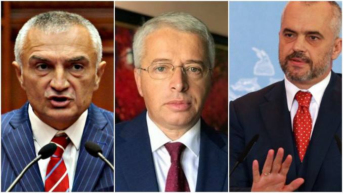 Kërcënimi amerikan po detyron Metën të dekretojë Sandër Lleshin, heqja e gradës së gjeneralit “shtegu” për të dalë “i dh**rë por krenar” Kërcënimi amerikan po detyron Metën të dekretojë Sandër Lleshin, heqja e gradës së gjeneralit “shtegu” për të dalë “i dh**rë por krenar”