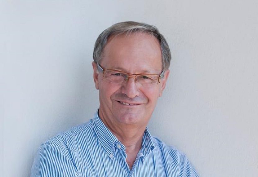 Ish-drejtori i televizionit shqiptar, tregon për një histori të pazakontë me një studente të gazetarisë dhe punonjësen e tij: Ke veshur tanga… Mos do të thuash që je e virgjër! Ish-drejtori i televizionit shqiptar, tregon për një histori të pazakontë me një studente të gazetarisë dhe punonjësen e tij: Ke veshur tanga… Mos do të thuash që je e virgjër!