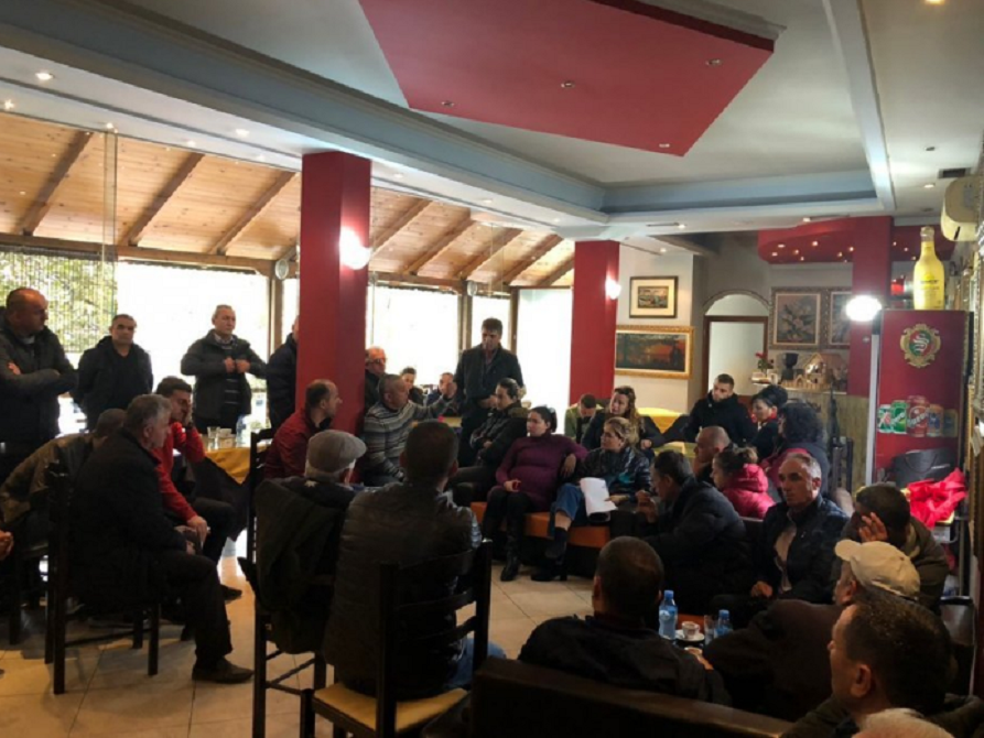 Monika i bënë presion Ramës: Do provosh tmerrin më të madh nëse banorët shpronësohen, mos u ngopshi ishalla! Monika i bënë presion Ramës: Do provosh tmerrin më të madh nëse banorët shpronësohen, mos u ngopshi ishalla!