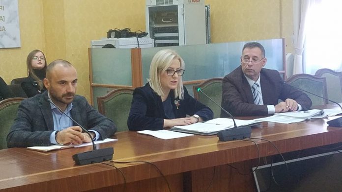 Ministrja Nikolla: Thellim i reformave, 1.1 mld lekë më shumë për Arsimin