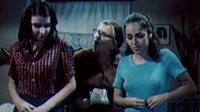 Nostalgji për filmat shqiptarë. Ja disa nga batutat më të bukura. Nostalgji për filmat shqiptarë. Ja disa nga batutat më të bukura.