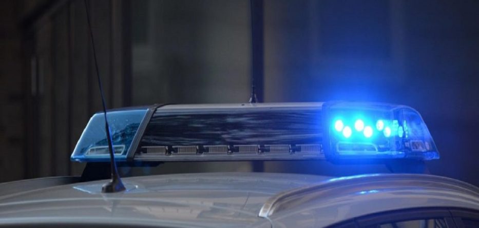 Shqiptari i dehur sulmon me grushta policët grekë