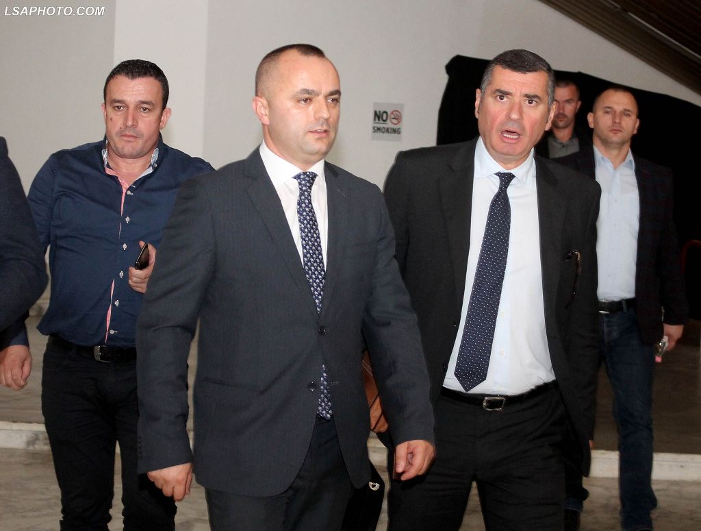 Vetingu deri te mobiliet e shtëpisë: KPK kap në befasi prokurorin Ramadan Troci! Vetingu deri te mobiliet e shtëpisë: KPK kap në befasi prokurorin Ramadan Troci!