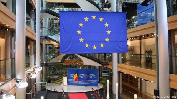 Drejtësia në Rumani e kalbur: “E keqja” dihet nga vjen, ka emra konkretë për fajtorët Drejtësia në Rumani e kalbur: “E keqja” dihet nga vjen, ka emra konkretë për fajtorët