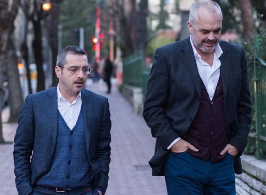 Saimir Tahiri rikthehet në PS?! Numri 2 i socialistëve tregon të vërtetën Saimir Tahiri rikthehet në PS?! Numri 2 i socialistëve tregon të vërtetën