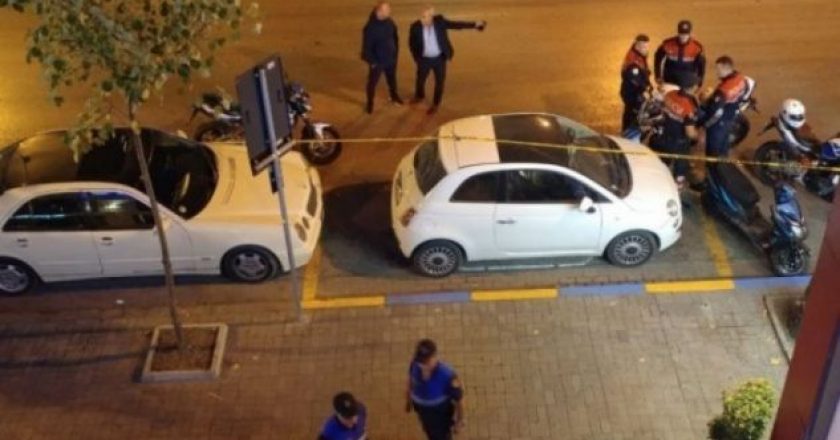 Ngjarja në Bllok: Dorëzohet i shpalluri në kërkim Ajaks Boshnjaku Ngjarja në Bllok: Dorëzohet i shpalluri në kërkim Ajaks Boshnjaku