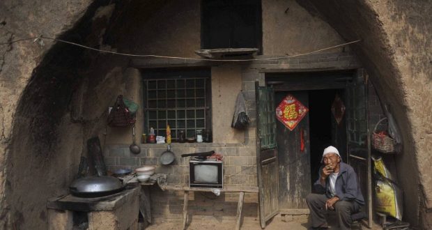 “Shpellar” sot njeriu më i fuqishëm në botë që drejton 1.4 miliardë njerëz Ja ku jetonte dikur! “Shpellar” sot njeriu më i fuqishëm në botë që drejton 1.4 miliardë njerëz Ja ku jetonte dikur!