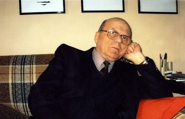 Gjigandi i regjizures shqiptare Mihal Luarasi Gjigandi i regjizures shqiptare Mihal Luarasi