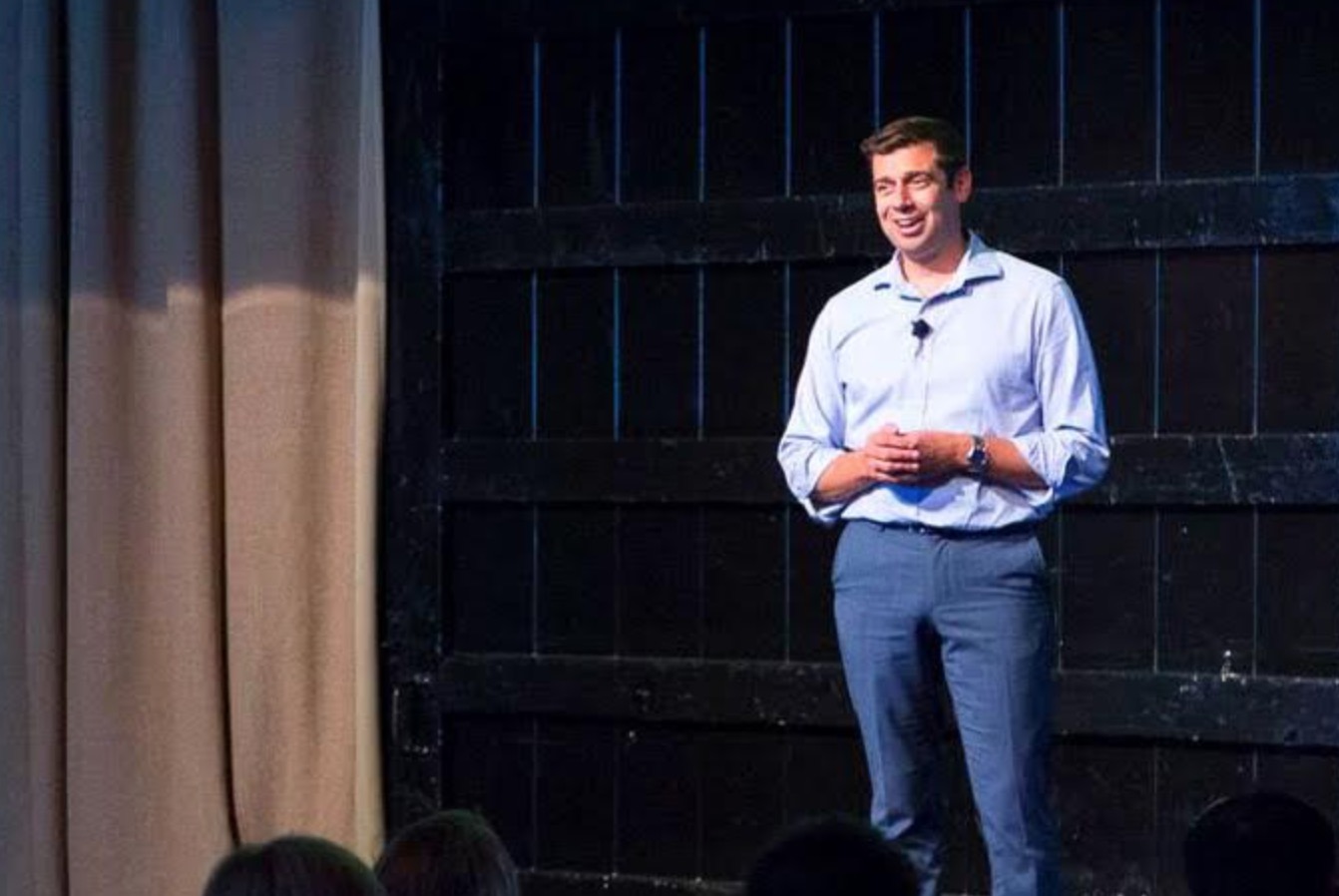 Ëndrra e çdo prindi është që fëmija ta kuptojë se prindi do vetëm të mirën e fëmijës së vet Ëndrra e çdo prindi është që fëmija ta kuptojë se prindi do vetëm të mirën e fëmijës së vet