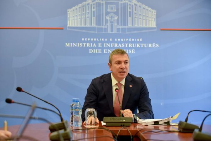 Unaza e Re/ Gjiknuri: SHBA konfirmoi falsifikimin, zgjidhëm kontratën Unaza e Re/ Gjiknuri: SHBA konfirmoi falsifikimin, zgjidhëm kontratën