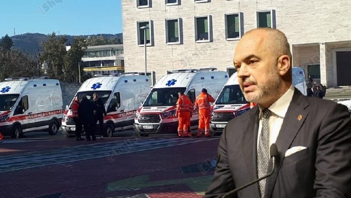Rama apel mjekëve: Mos ikni në Gjermani, këtu paguheni mbi 2500 dollarë në muaj dhe keni 5 herë më pak taksa Rama apel mjekëve: Mos ikni në Gjermani, këtu paguheni mbi 2500 dollarë në muaj dhe keni 5 herë më pak taksa