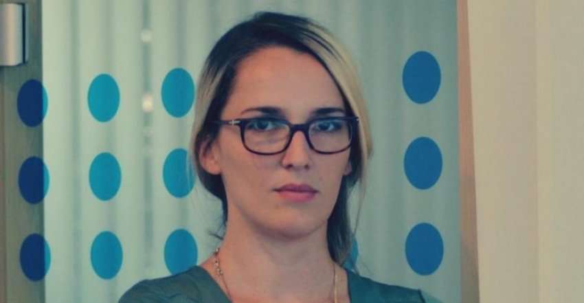 “Gent Cakaj mori postin e Bushatit”, reagon gazatarja e njohur nga Kosova: Nderi për Shqipërinë e humbje për Kosovën “Gent Cakaj mori postin e Bushatit”, reagon gazatarja e njohur nga Kosova: Nderi për Shqipërinë e humbje për Kosovën