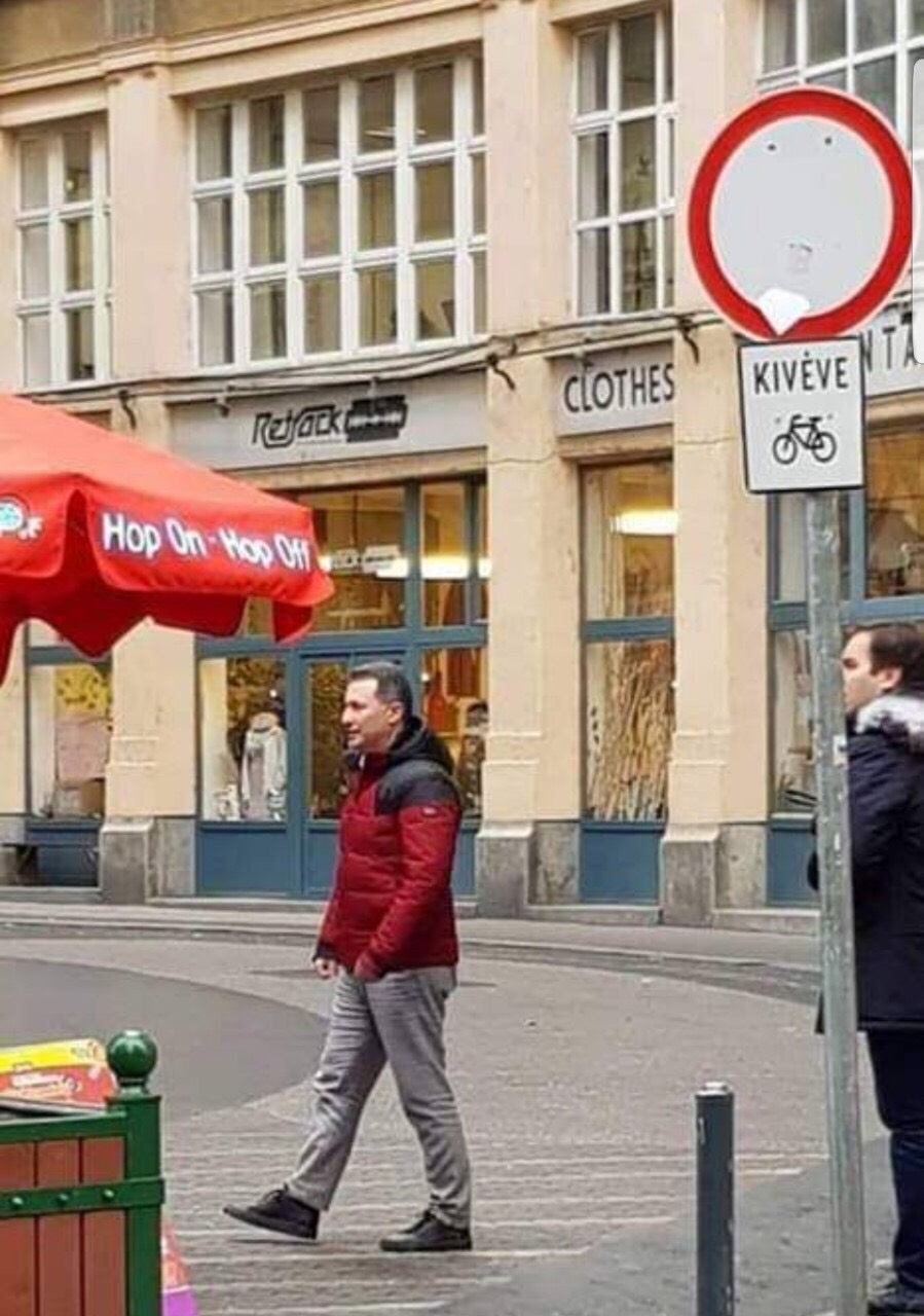 Maqedonia e kërkon për korrupsion, Gruevski bënë shëtitje nëpër Hungari Maqedonia e kërkon për korrupsion, Gruevski bënë shëtitje nëpër Hungari