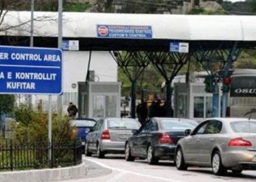 Kush është gazetari i njohur grek që u ndalua në Kakavijë?! Kush është gazetari i njohur grek që u ndalua në Kakavijë?!