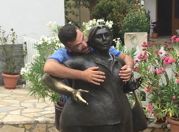 Përvetësimi i konvikteve për të zhvatur studentët, miku i Bashës me Call-Center dhe sallë dasmash brenda godinave të Inxhinjerisë Përvetësimi i konvikteve për të zhvatur studentët, miku i Bashës me Call-Center dhe sallë dasmash brenda godinave të Inxhinjerisë