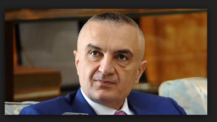 Presidenti me miliarda kri.mi, bën thirrje: – “Mos ikni nga Shqipëria ”, por ja sa paguhet populli Presidenti me miliarda kri.mi, bën thirrje: – “Mos ikni nga Shqipëria ”, por ja sa paguhet populli