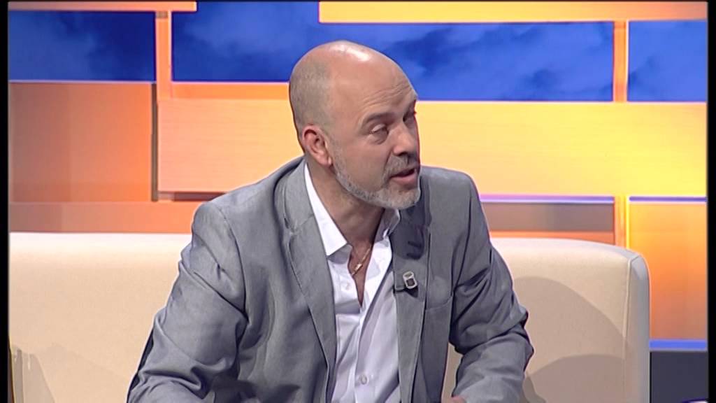 Një opinion i Pëllumb Xhufit për këshilltarin e ish Karabinës së Arsimit, profesorin e PD-së Ndriçim Mehmeti Një opinion i Pëllumb Xhufit për këshilltarin e ish Karabinës së Arsimit, profesorin e PD-së Ndriçim Mehmeti