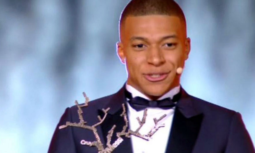 Mbappe në histori, Topi i parë i Artë për të rinj Mbappe në histori, Topi i parë i Artë për të rinj