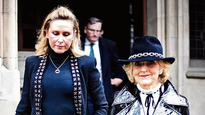 Ish-gruaja e miliarderit rus merr copën e parë të divorcit 572 mln $ Ish-gruaja e miliarderit rus merr copën e parë të divorcit 572 mln $