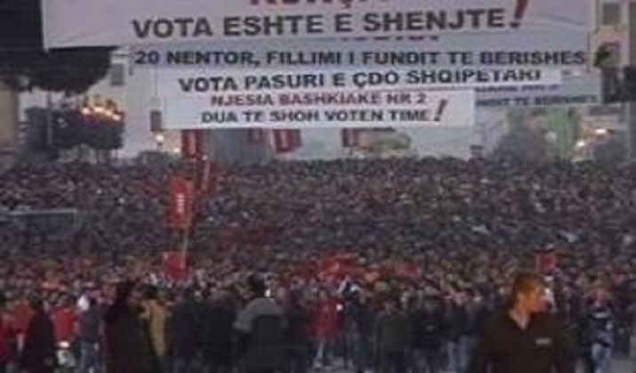 Protestat më të rënda me të cilat u përball Berisha dhe si përfunduan ato Protestat më të rënda me të cilat u përball Berisha dhe si përfunduan ato