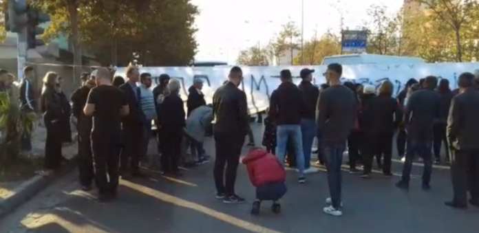Sfumohet protesta e “Astirit”, PD sajon protestë të re në Shkozë Sfumohet protesta e “Astirit”, PD sajon protestë të re në Shkozë