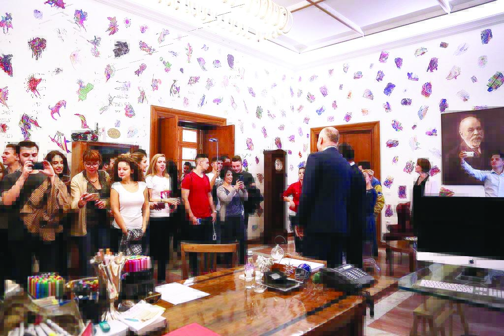 Rama ka një thirrje për studentët: Ju pres ku të doni… tek Fevziu, Vasili, vetëm tek Ylli Kadriu jo!