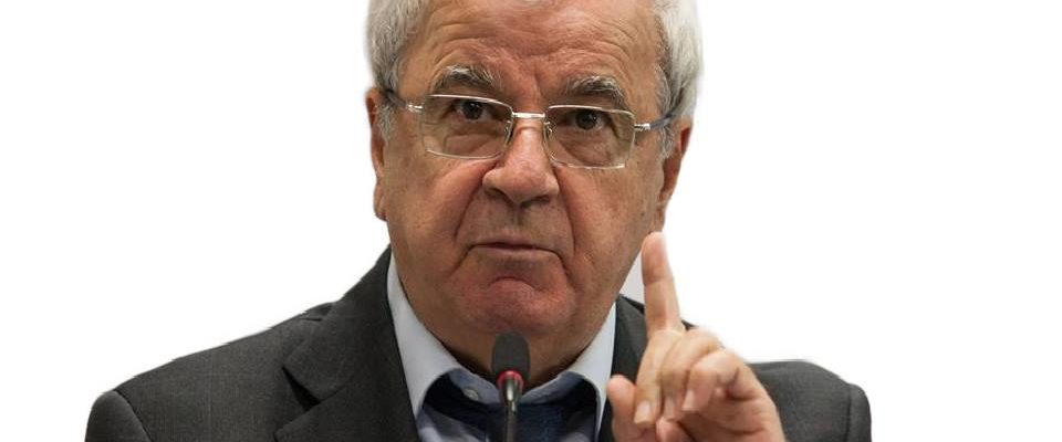 Spartak Ngjela rrëfen për herë të parë se si festohej Krishtlindja në burg