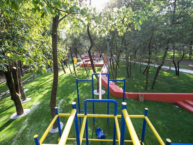 Lehtësira për bizneset në Tiranë, falet për 2 muaj taksa e hapësirës publike Lehtësira për bizneset në Tiranë, falet për 2 muaj taksa e hapësirës publike