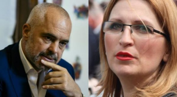 “Dushi i ftohtë” i Ramës, Voltana Ademi: Për plehrat nuk më ftuan, për ujin nuk më lanë të flisja “Dushi i ftohtë” i Ramës, Voltana Ademi: Për plehrat nuk më ftuan, për ujin nuk më lanë të flisja