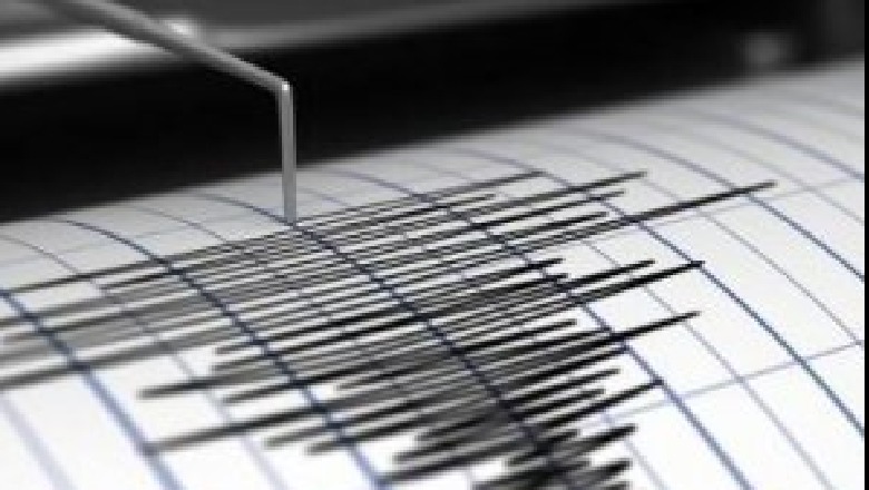 Tërmet 4.7 ballë në Himarë, lëkunden edhe Vlora, Saranda e Gjirokastra Tërmet 4.7 ballë në Himarë, lëkunden edhe Vlora, Saranda e Gjirokastra