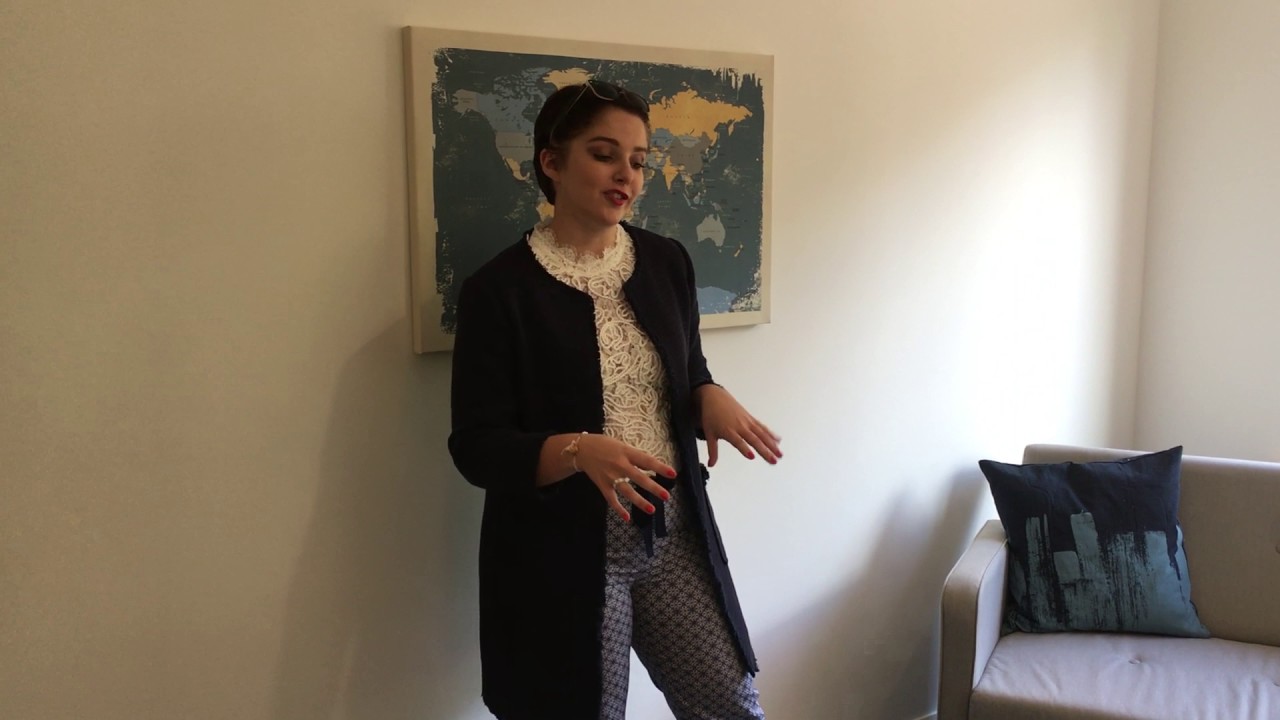 Kujt i duhet shkolla?! 16-vjeçarja braktis kolegjin dhe tani fiton 1 milionë paund në vit Kujt i duhet shkolla?! 16-vjeçarja braktis kolegjin dhe tani fiton 1 milionë paund në vit