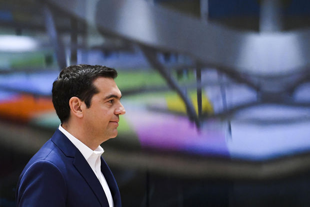 Tsipras ‘në fije të perit’, kërkon votën për “Marrëveshjen e Prespës” në parlament Tsipras ‘në fije të perit’, kërkon votën për “Marrëveshjen e Prespës” në parlament