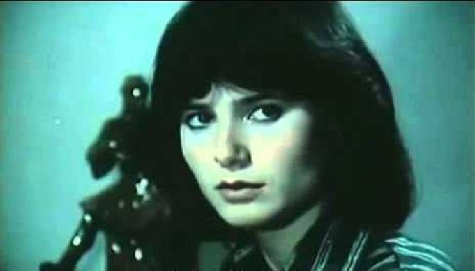 Eva Alikaj, një artiste e kompletuar Eva Alikaj, një artiste e kompletuar