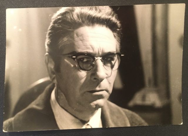 Një kujtim i shtrenjtë nga aktori i madh Sandër Prosi Një kujtim i shtrenjtë nga aktori i madh Sandër Prosi