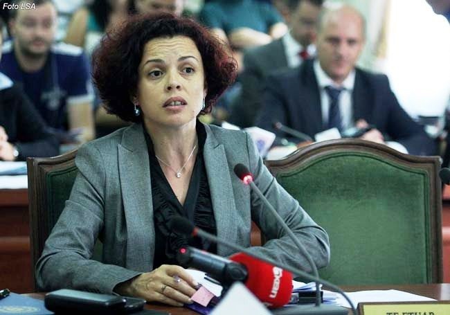 A e ka “kapur” Rama Reformën në Drejtësi sipas PD-së?! Gruaja e pasur e deputetit Alibejaj, Xhaferllari nga KLD e Nishanit drejt Kushtetueses! A e ka “kapur” Rama Reformën në Drejtësi sipas PD-së?! Gruaja e pasur e deputetit Alibejaj, Xhaferllari nga KLD e Nishanit drejt Kushtetueses!