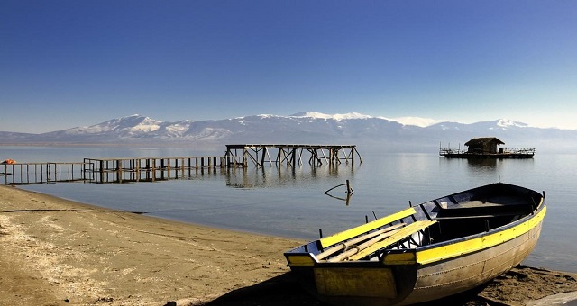 Arratisja e ’75, si i ndërpreu pushimet diktatori Hoxha Arratisja e ’75, si i ndërpreu pushimet diktatori Hoxha