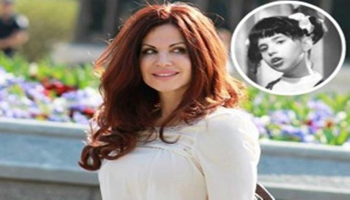 Si duket “Mimoza Llastica” tashmë 50 vjeçe?! Si duket “Mimoza Llastica” tashmë 50 vjeçe?!