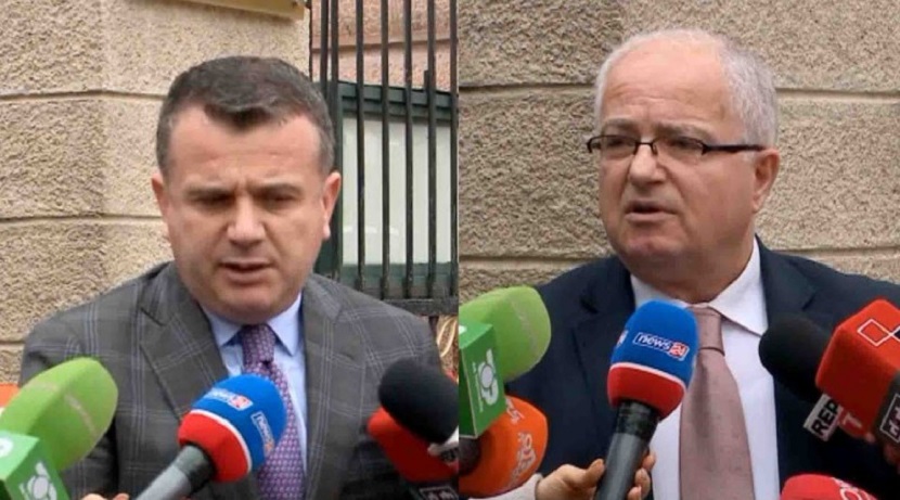 Thirrjet e PD-së për protesta, Balla ironizon profesorin: E paskeni nisur Vitin e Ri me ëndrra, kur të zgjohesh bashkë me Lulin shihemi në Kuvend Thirrjet e PD-së për protesta, Balla ironizon profesorin: E paskeni nisur Vitin e Ri me ëndrra, kur të zgjohesh bashkë me Lulin shihemi në Kuvend