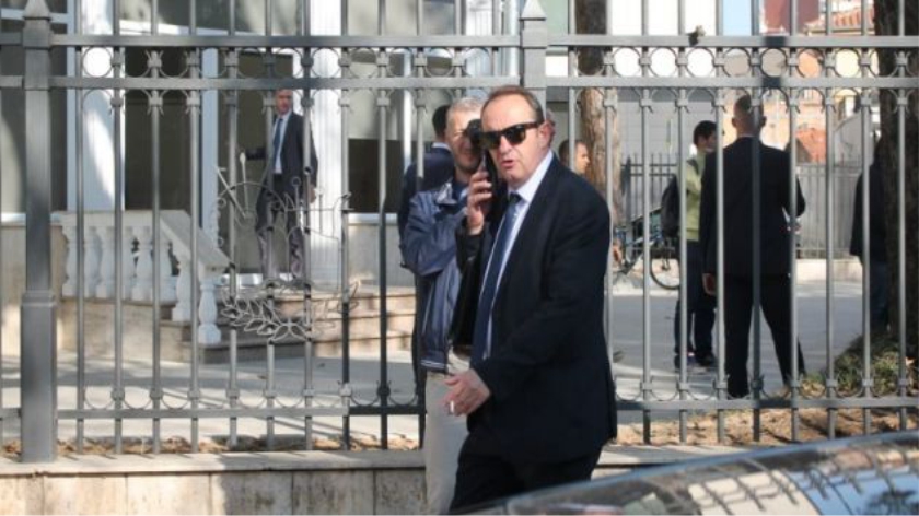 Bujar Sheshi kallëzon penalisht Autoritetin e Dosjeve: Falsifikuan dokumentet